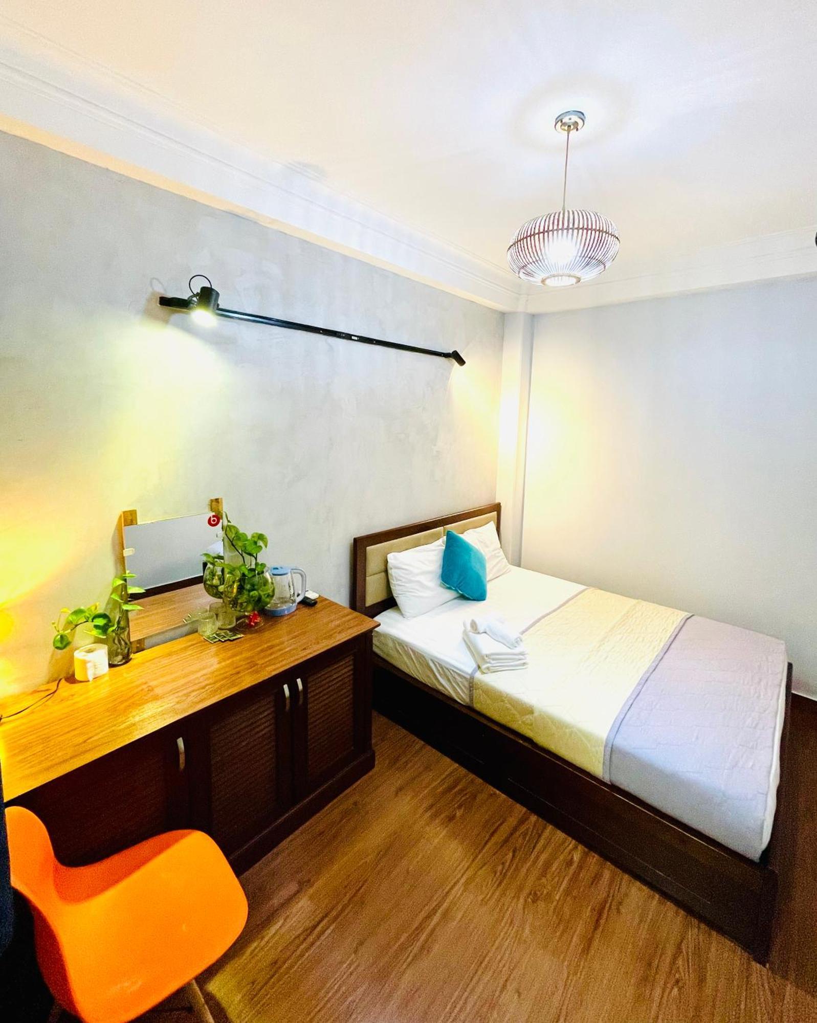 Giang Son Hotel江山民宿范五老区酒吧街胡志明市 Εξωτερικό φωτογραφία